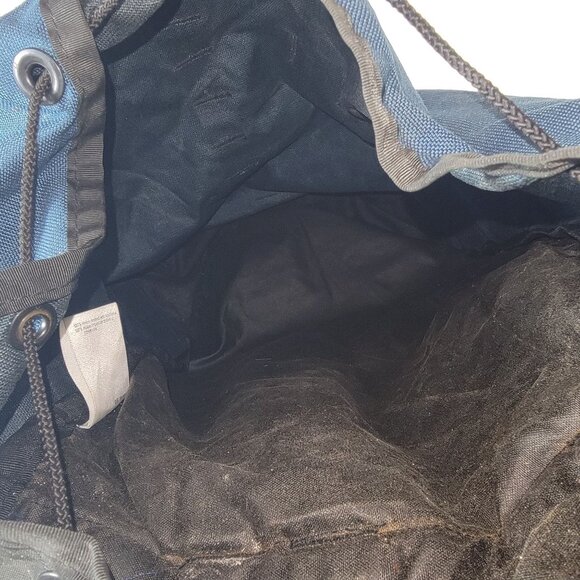 The North Face Adults Blue Black Hiking Backpack Camping Trails Summer Travel - Picture 7 of 8